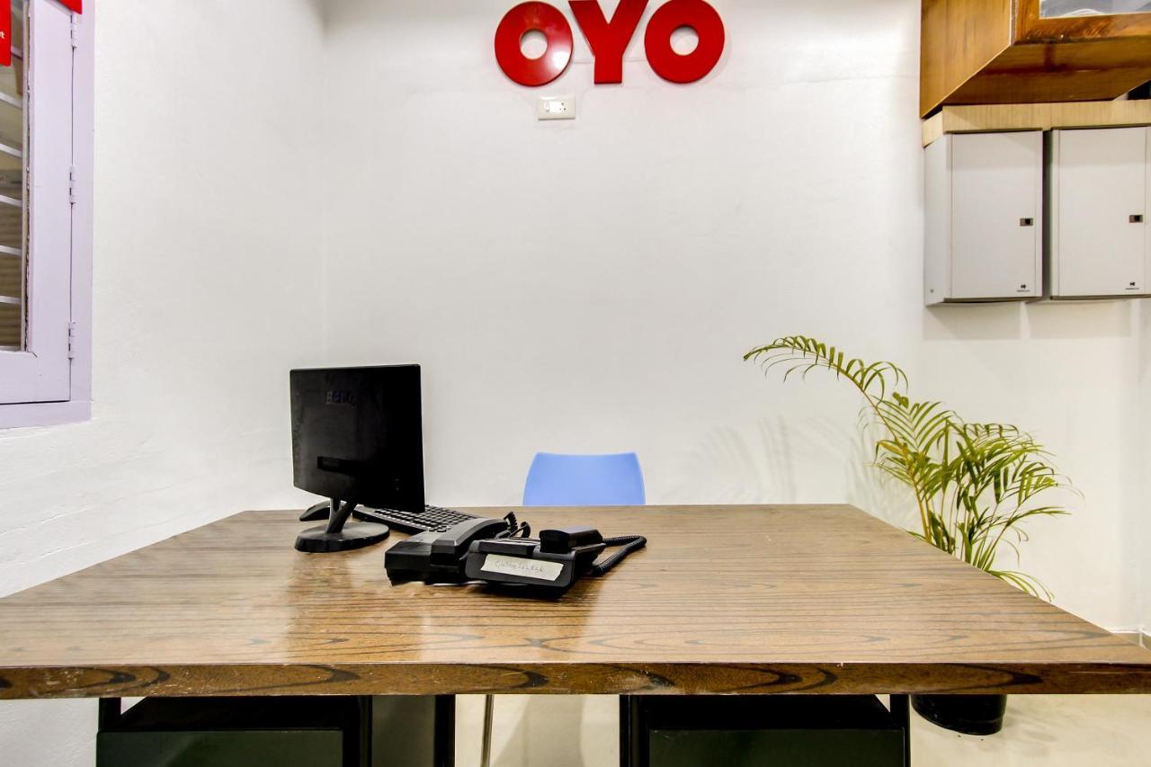 Oyo 69625 Mayuraa Residency Hotell Kumbakonam Exteriör bild