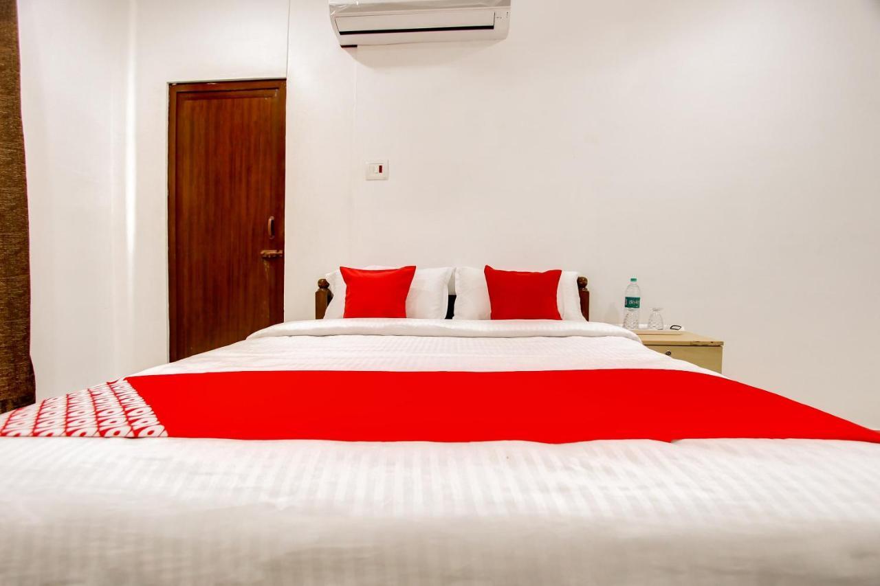 Oyo 69625 Mayuraa Residency Hotell Kumbakonam Exteriör bild